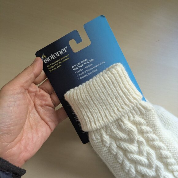Isotoner Women’s Chenille Cable Knit Gloves - Picture 6 of 6